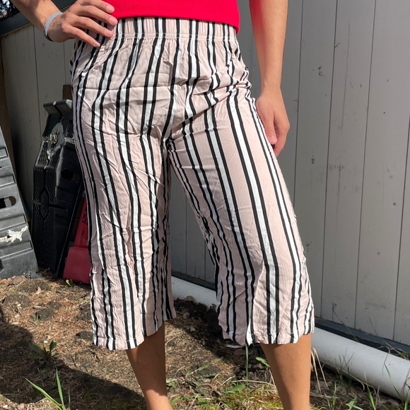 Part 2. various brands, unique comfy bottom wear size S - Picture 5 of 8